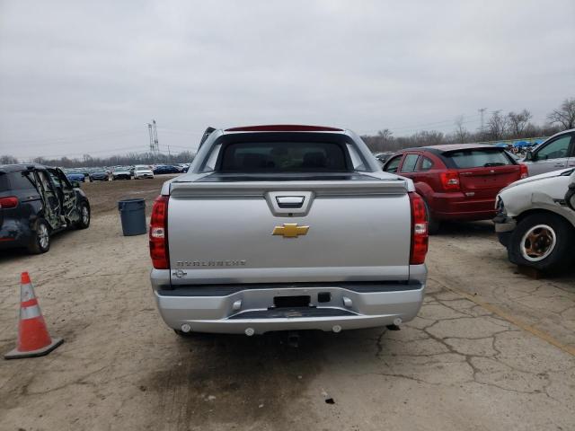 Photo 6 from auction – 2013 CHEVROLET AVALANCHE with VIN 3GNTKFE76DG351231