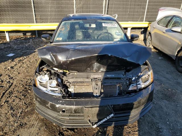 Photo 5 from auction – 2017 VOLKSWAGEN JETTA SE with VIN 3VWDB7AJ1HM269173