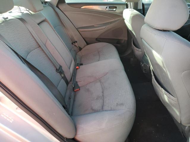 Photo 10 from auction – 2013 HYUNDAI SONATA HYB with VIN KMHEC4A45DA082745