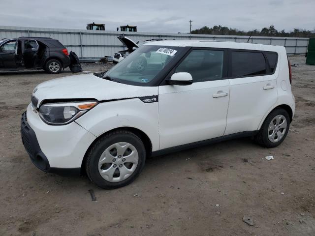 KIA SOUL 2015 with VIN KNDJN2A22F7128760 - Photo from auction