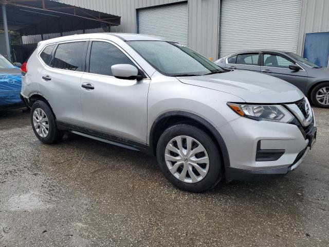 Photo 4 from auction – 2017 NISSAN ROGUE S with VIN KNMAT2MT9HP569671
