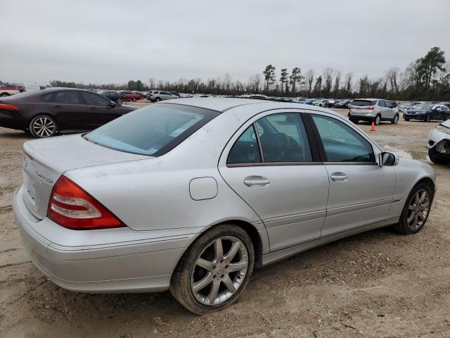 Photo 3 from auction – 2003 MERCEDES-BENZ C with VIN WDBRF40JX3F415607