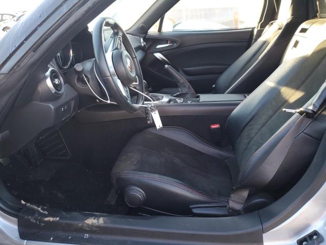 Photo 7 from auction – 2020 FIAT 124 SPIDER with VIN JC1NFAEK4L0145077