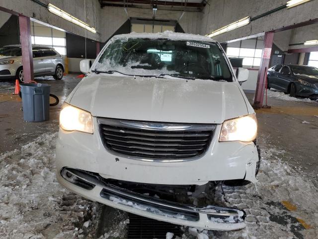 Photo 5 from auction – 2013 CHRYSLER TOWN & COU with VIN 2C4RC1BG8DR605622
