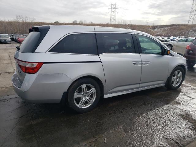 Photo 3 from auction – 2011 HONDA ODYSSEY TO with VIN 5FNRL5H97BB092999
