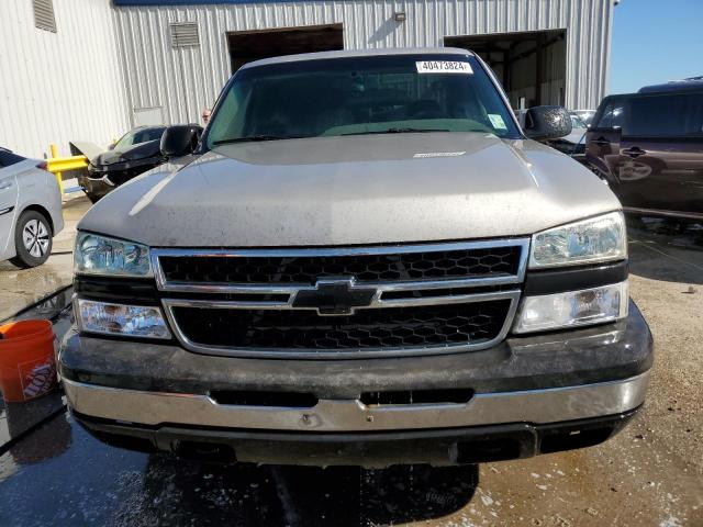 Photo 5 from auction – 2007 CHEVROLET SILVER1500 with VIN 1GCEC14V07Z203596
