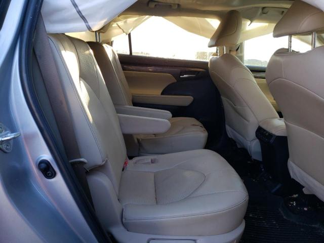 Photo 11 from auction – 2023 TOYOTA HIGHLANDER with VIN 5TDKDRAH9PS000303