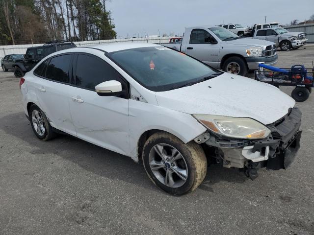 Photo 4 from auction – 2014 FORD FOCUS SE with VIN 1FADP3F26EL204370