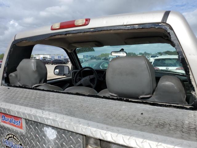Photo 10 from auction – 2004 CHEVROLET SILVERADO with VIN 1GCHC24U74E169797