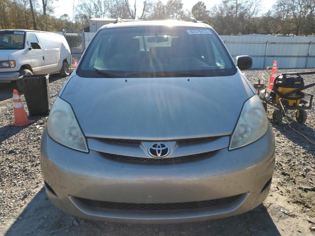 Photo 5 from auction – 2010 TOYOTA SIENNA CE with VIN 5TDKK4CC8AS312971