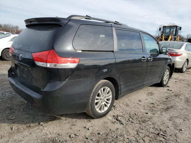 Photo 3 from auction – 2011 TOYOTA SIENNA XLE with VIN 5TDYK3DC0BS108363