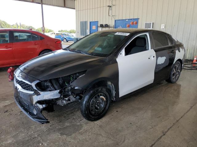 KIA FORTE FE 2020 with VIN 3KPF24ADXLE147869 - Photo from auction