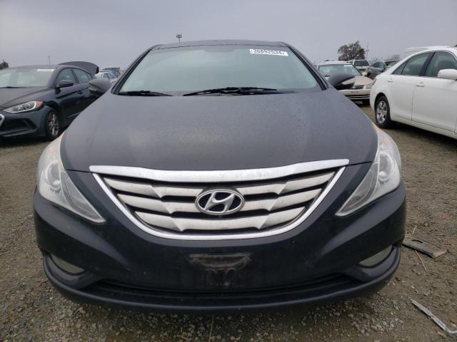 Photo 5 from auction – 2013 HYUNDAI SONATA SE with VIN 5NPEC4AC1DH657847