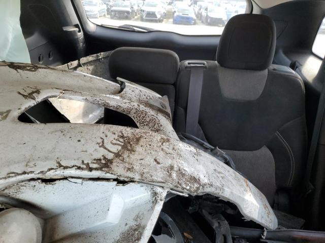 Photo 10 from auction – 2014 JEEP CHEROKEE L with VIN 1C4PJLCS0EW106205