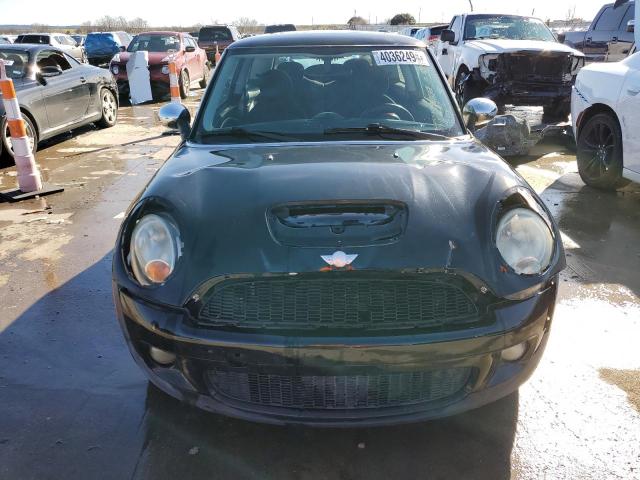 Photo 5 from auction – 2009 MINI COOPER with VIN WMWMF335X9TU74409