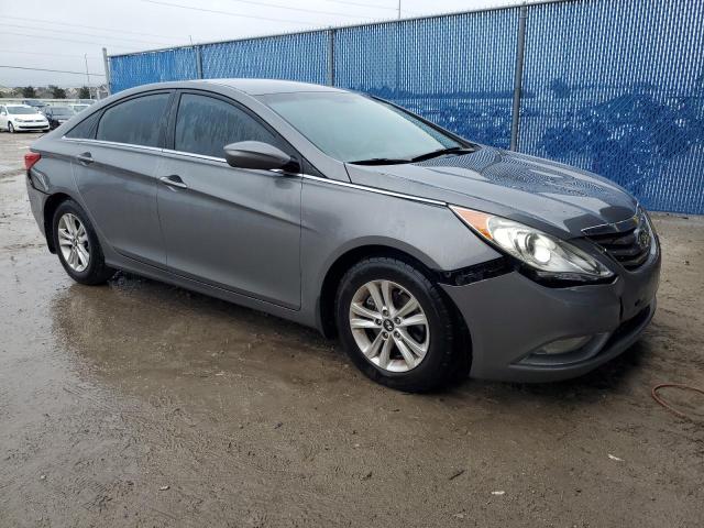 Photo 4 from auction – 2013 HYUNDAI SONATA GLS with VIN 5NPEB4ACXDH793414