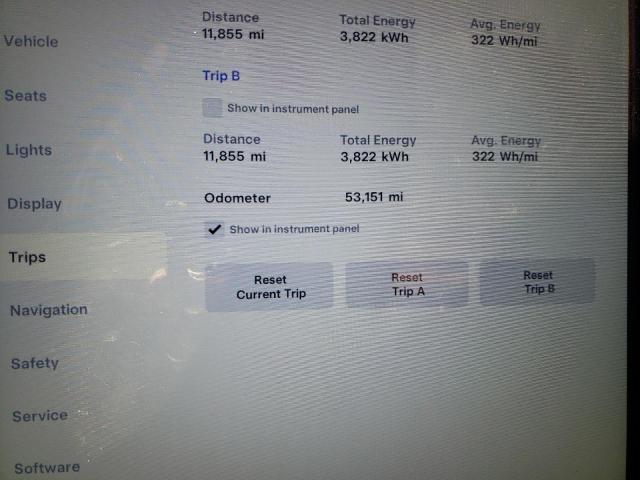 Photo 9 from auction – 2017 TESLA MODEL X with VIN 5YJXCBE20HF061194