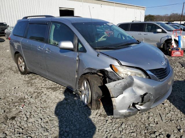 Photo 4 from auction – 2011 TOYOTA SIENNA LE with VIN 5TDKK3DC3BS167462