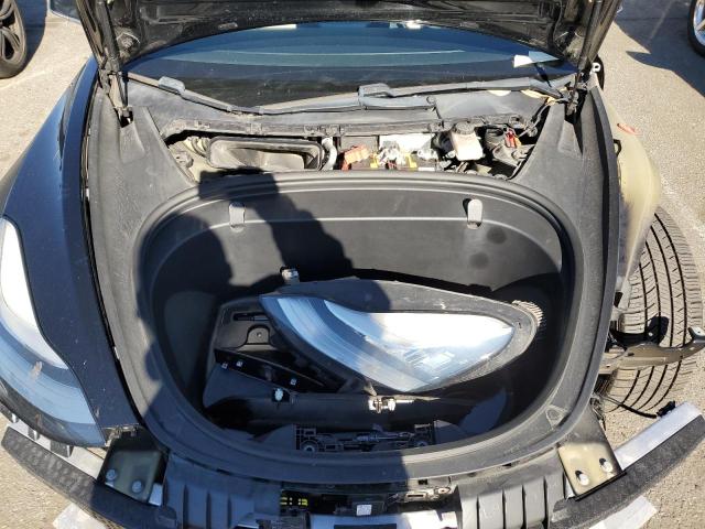 Photo 11 from auction – 2018 TESLA MODEL 3 with VIN 5YJ3E1EA5JF166443