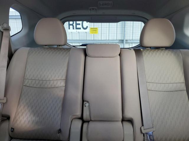Photo 10 from auction – 2018 NISSAN ROGUE S with VIN KNMAT2MT6JP595814