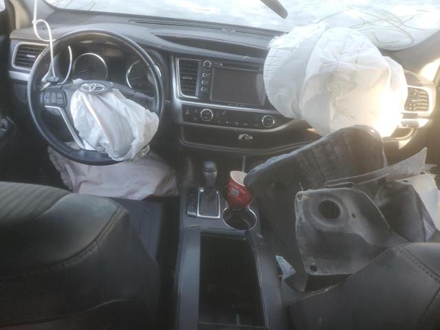 Photo 8 from auction – 2018 TOYOTA HIGHLANDER with VIN 5TDBZRFH9JS906016