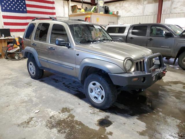 Photo 4 from auction – 2006 JEEP LIBERTY SP with VIN 1J4GL48516W138045