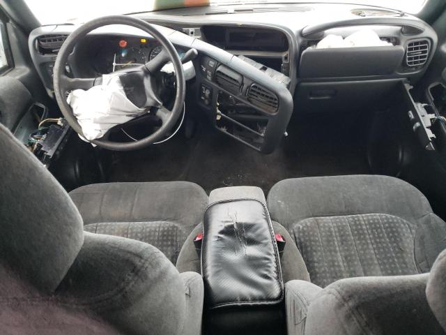 Photo 8 from auction – 2001 CHEVROLET BLAZER with VIN 1GNDT13W212201801