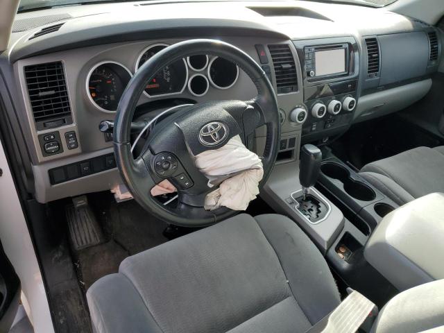 Photo 8 from auction – 2013 TOYOTA SEQUOIA SR with VIN 5TDBY5G18DS080180