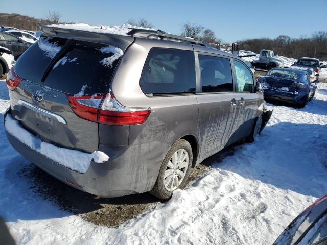 Photo 3 from auction – 2017 TOYOTA SIENNA XLE with VIN 5TDDZ3DC0HS176455
