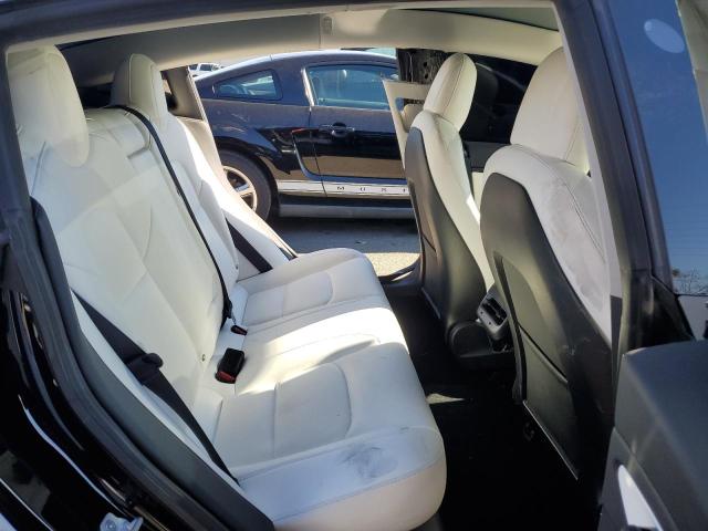 Photo 10 from auction – 2018 TESLA MODEL 3 with VIN 5YJ3E1EA5JF166443