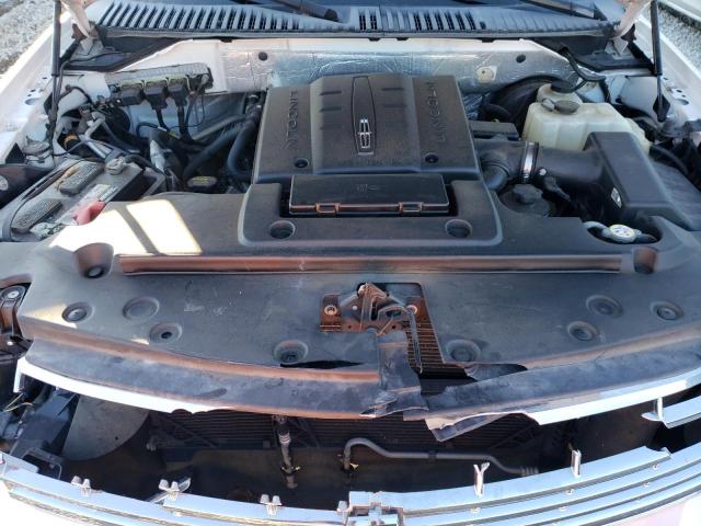 Photo 12 from auction – 2012 LINCOLN NAVIGATOR with VIN 5LMJJ2H5XCEL08760