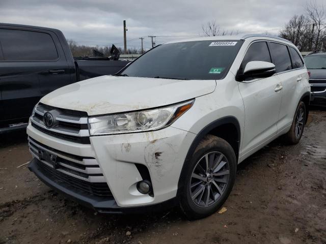TOYOTA HIGHLANDER 2018 with VIN 5TDJZRFH1JS872410 - Photo from auction