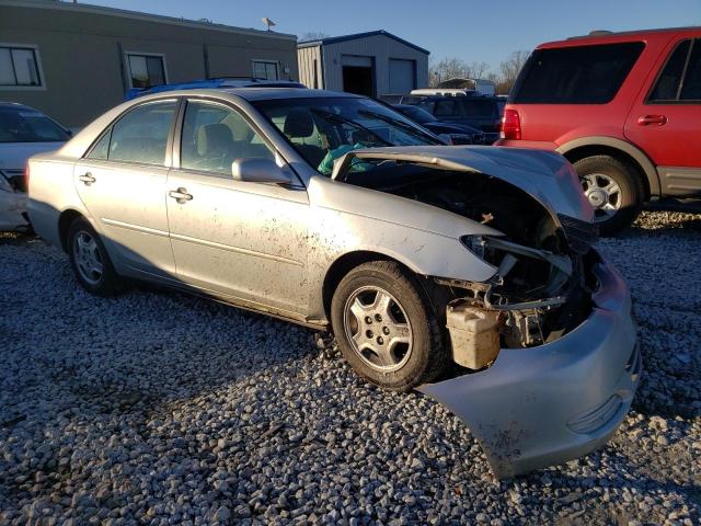 Photo 4 from auction – 2002 TOYOTA CAMRY LE with VIN 4T1BF32K22U019955