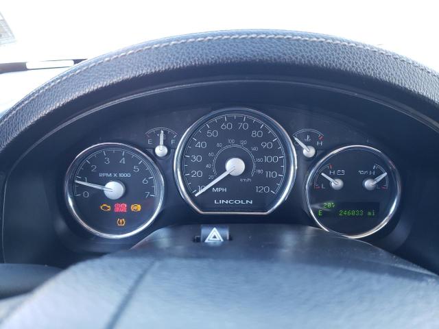 Photo 9 from auction – 2007 LINCOLN MARK LT with VIN 5LTPW18527FJ02617