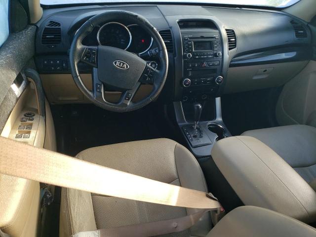 Photo 8 from auction – 2011 KIA SORENTO EX with VIN 5XYKU3A14BG020738