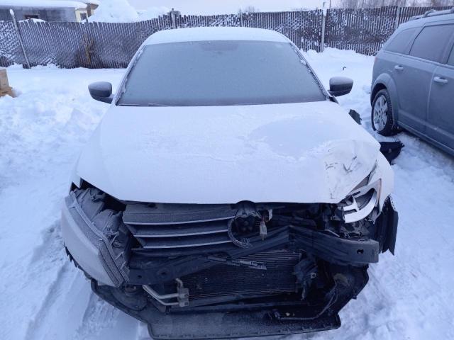 Photo 5 from auction – 2015 VOLKSWAGEN JETTA with VIN 3VW2K7AJ6FM326018