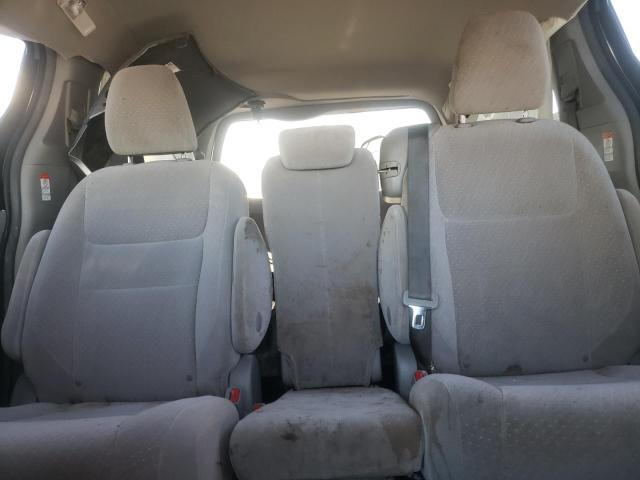 Photo 10 from auction – 2017 TOYOTA SIENNA LE with VIN 5TDKZ3DC2HS853125