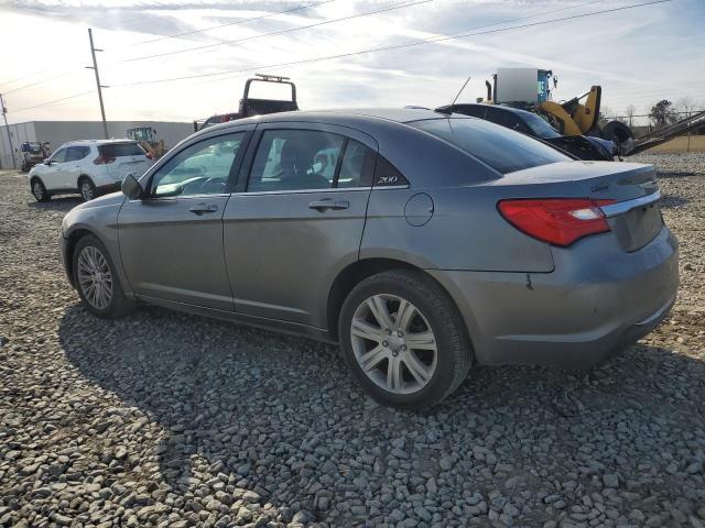Photo 2 from auction – 2013 CHRYSLER 200 LX with VIN 1C3CCBABXDN669339