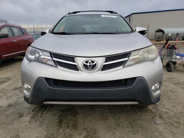 Photo 5 from auction – 2014 TOYOTA RAV4 XLE with VIN JTMRFREV8EJ010131