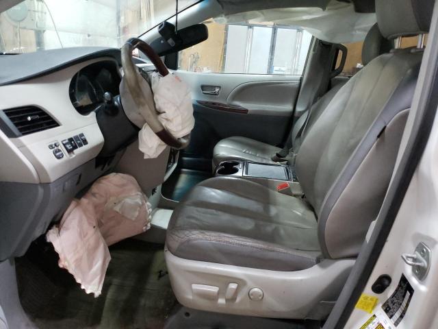 Photo 7 from auction – 2012 TOYOTA SIENNA XLE with VIN 5TDDK3DC7CS031894