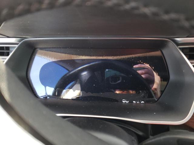 Photo 9 from auction – 2015 TESLA MODEL S 70 with VIN 5YJSA1S27FF097847