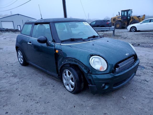 Photo 4 from auction – 2009 MINI COOPER with VIN WMWMF335X9TW71645