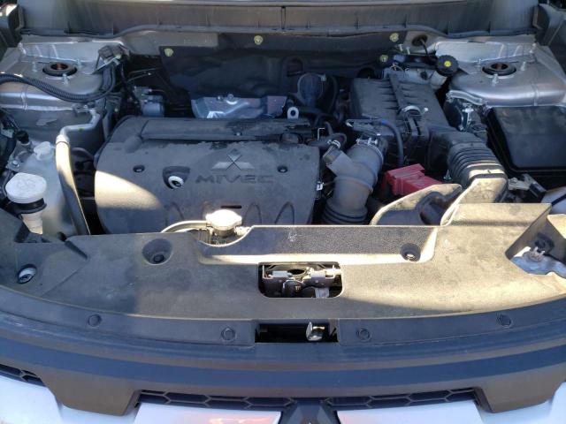 Photo 12 from auction – 2022 MITSUBISHI OUTLANDER with VIN JA4ARUAU0NU006328
