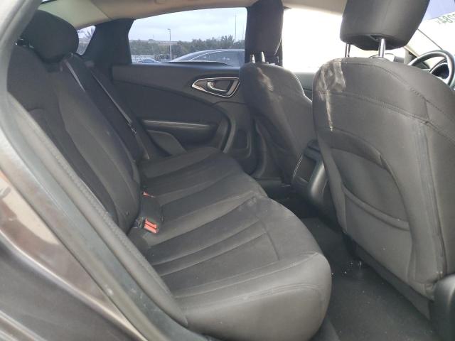 Photo 10 from auction – 2015 CHRYSLER 200 LIMITE with VIN 1C3CCCAB2FN504264