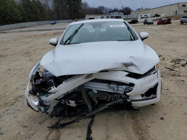 Photo 5 from auction – 2019 FORD FUSION SE with VIN 3FA6P0LU3KR271549