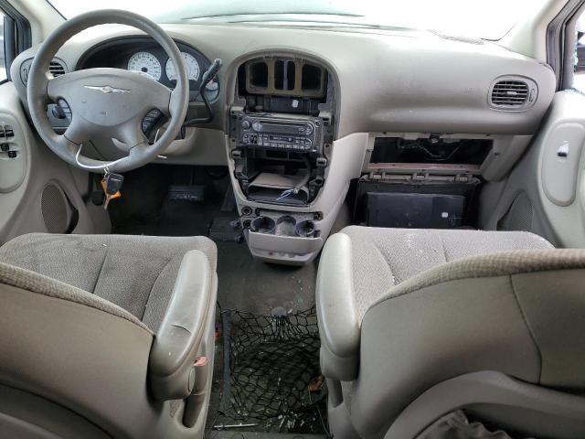 Photo 8 from auction – 2006 CHRYSLER TOWN & COU with VIN 2A4GP44R06R706176
