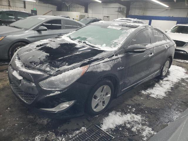 HYUNDAI SONATA HYB 2012 with VIN KMHEC4A4XCA022314 - Photo from auction