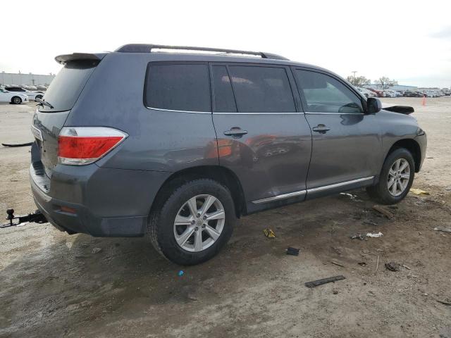 Foto 3 de la subasta – 2013 TOYOTA HIGHLANDER con VIN 5TDBK3EHXDS276563