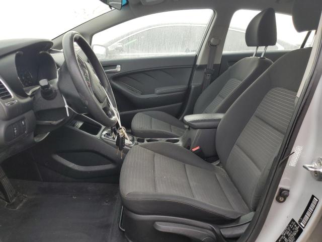 Photo 7 from auction – 2017 KIA FORTE LX with VIN 3KPFL4A77HE069727