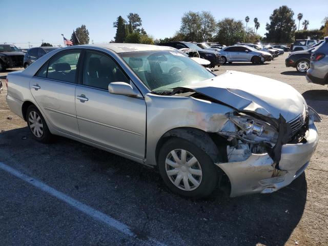 Photo 4 from auction – 2005 TOYOTA CAMRY LE with VIN 4T1BE32K55U525741